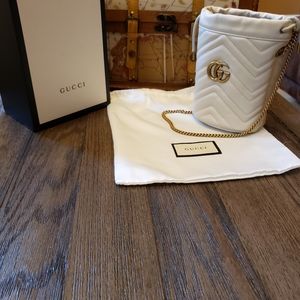 NWB Gucci Marmont Mini Bucket Bag